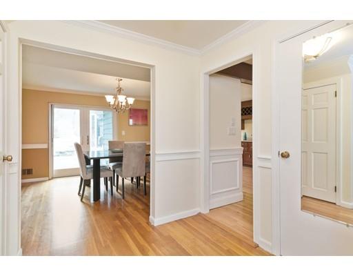 3 Juniper Ln