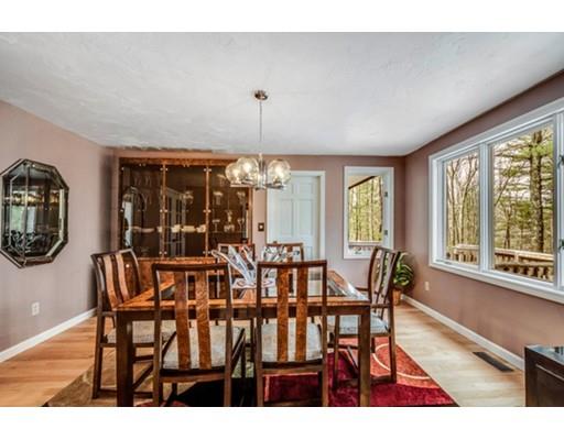 104 Angelica Dr