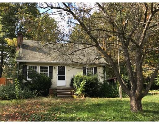 8 Howe St