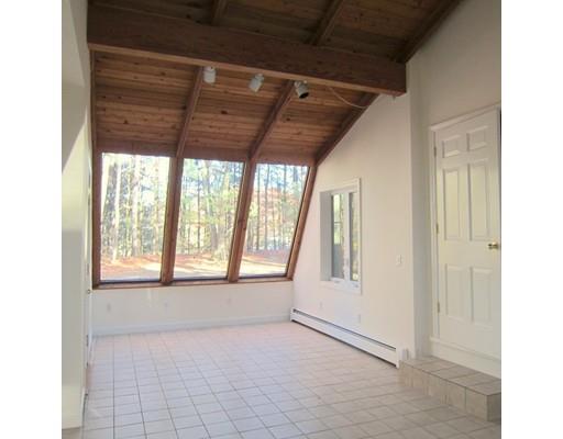 15 Forest Rd