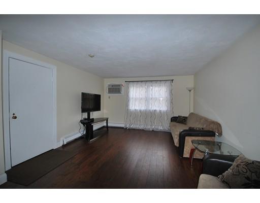18 Glendale St #18
