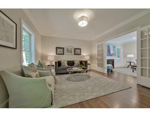 6 Winchester Dr