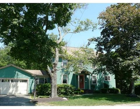 20 Simmons Dr