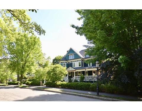 441 Glen Rd