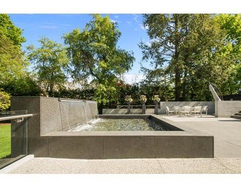 441 Glen Rd