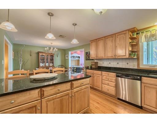 349 S Main St