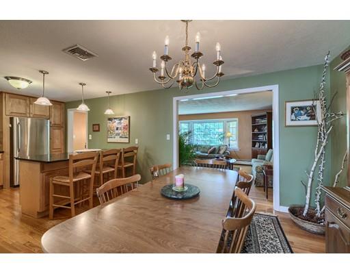 349 S Main St