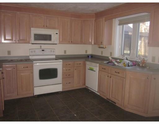 28 Shawsheen Rd