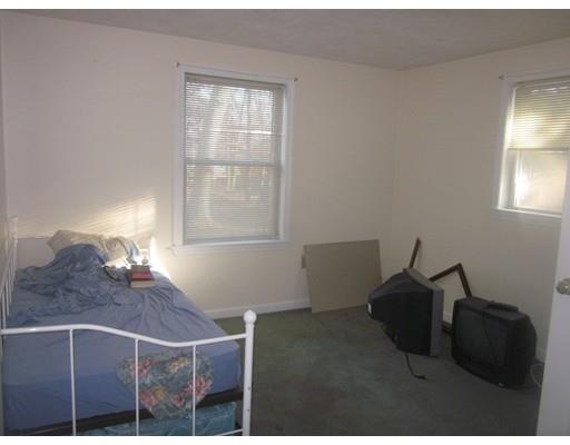 28 Shawsheen Rd