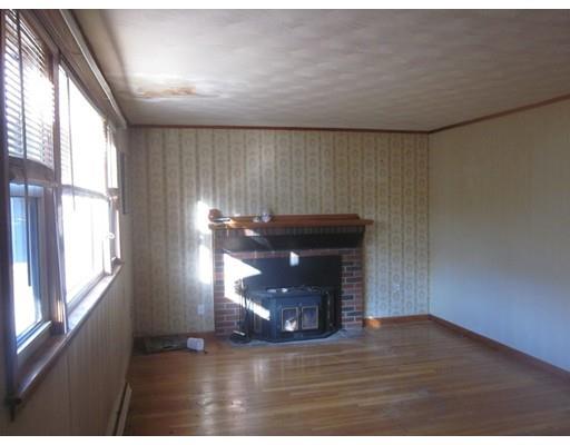 28 Shawsheen Rd
