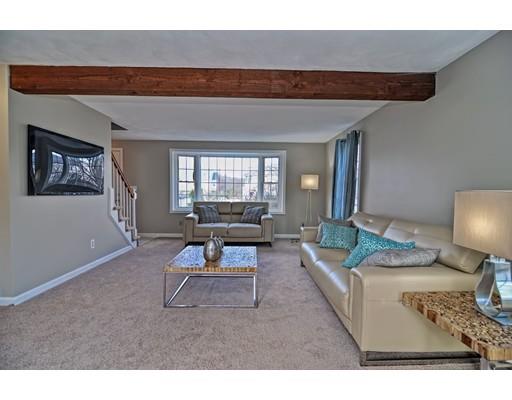 34 Rainbow Dr