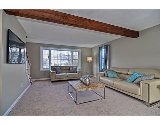 34 Rainbow Dr