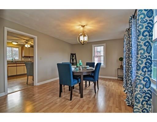 34 Rainbow Dr