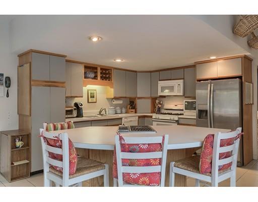 10 Braemoor Woods Rd #209