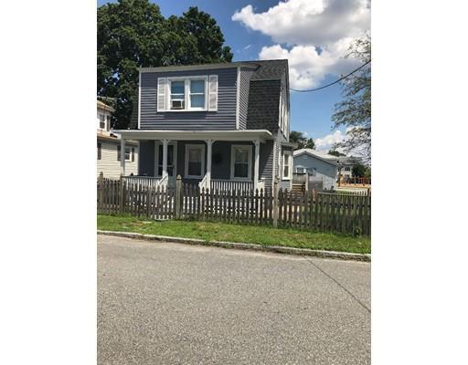 32 Dumerle St