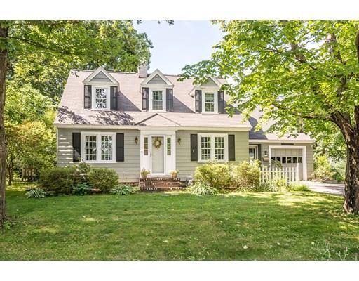 32 Dumerle St