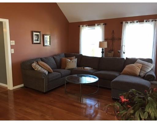83 Clover Hill Cir