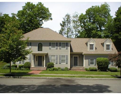 7 Leaning Elm Dr #7