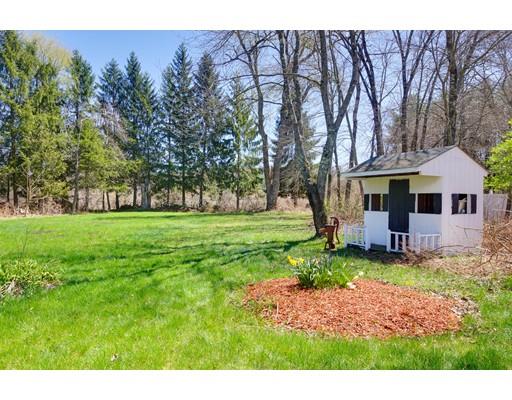 21 Maple St, Westford MA 01886