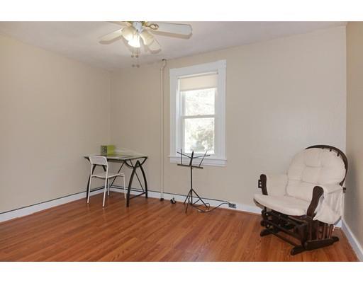 21 Maple St, Westford MA 01886