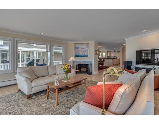 For Sale: 18 Preston Ct #1 Swampscott, MA 01907