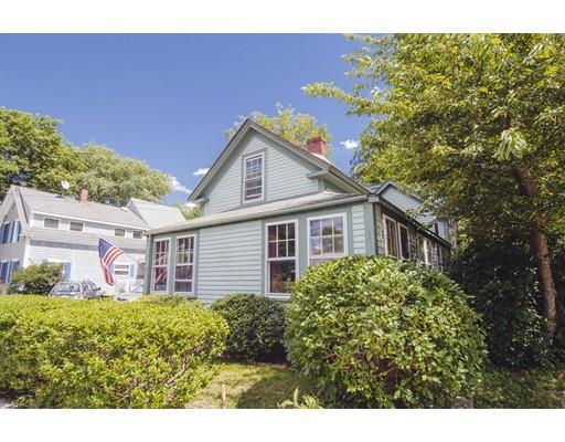 22 Honeysuckle Rd