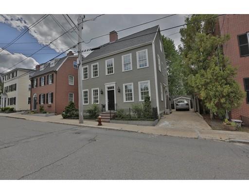 2 Hill St #D