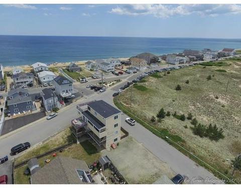 7 Pleasant St #1