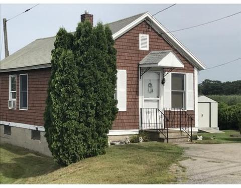 7 Pleasant St #1