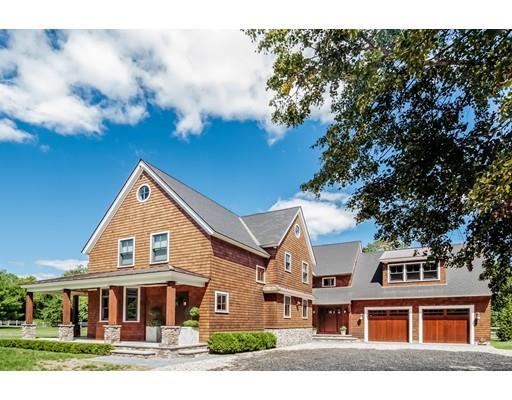 649 Bay Rd