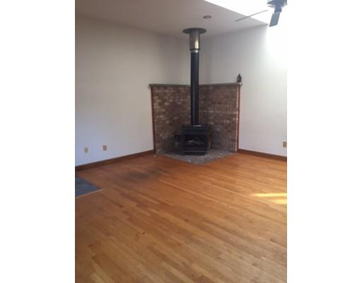 25 S Center St