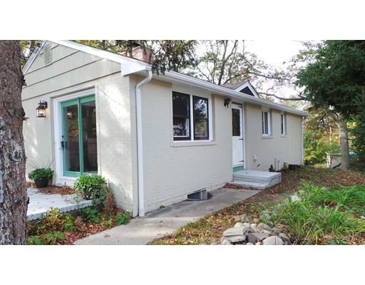 21 Hillsview St