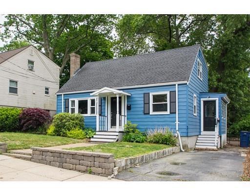 51 Greenhood St