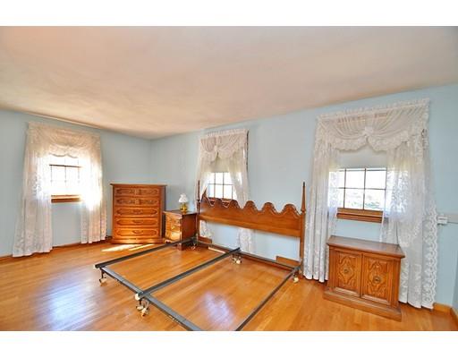 37 Phyllis Rd