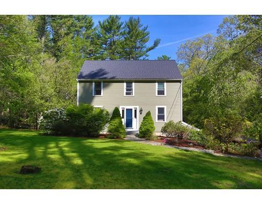 205 Riverside Cir