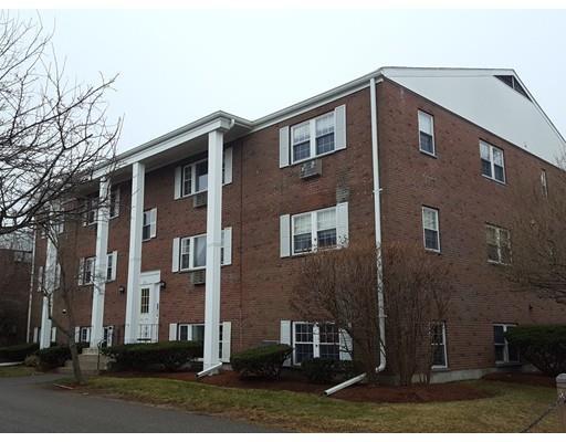 48 Nelson Dr #5