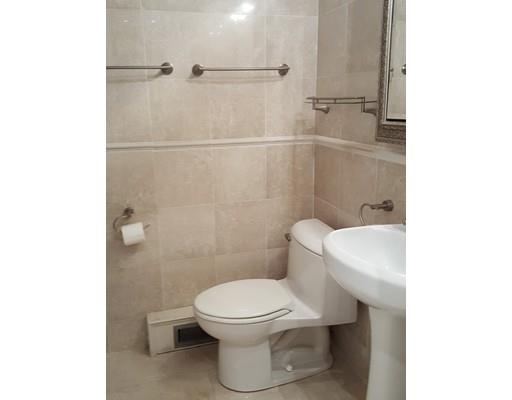 48 Nelson Dr #5