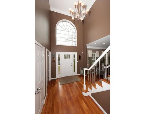 10 Windsor Dr