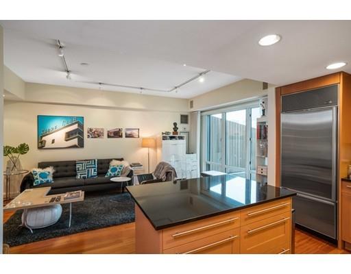 88 Kingston St #1F