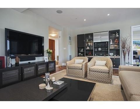327 Shawmut Ave #3