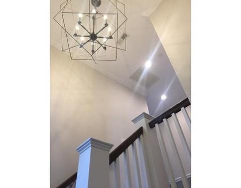 81 Sydney St #1