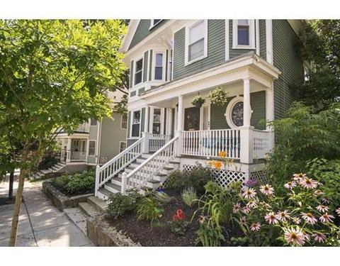 81 Sydney St #1