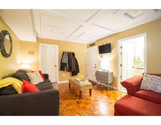 200 W 8th St #2