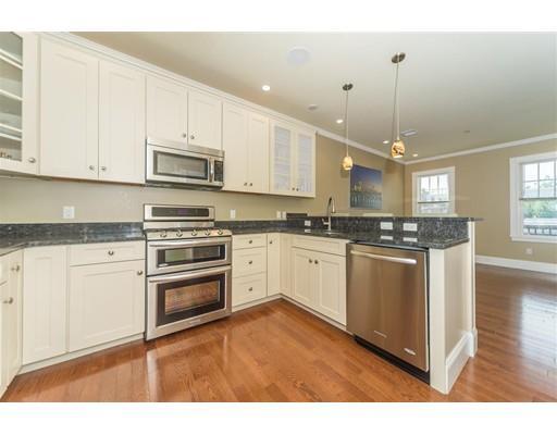 64 Gates St #1