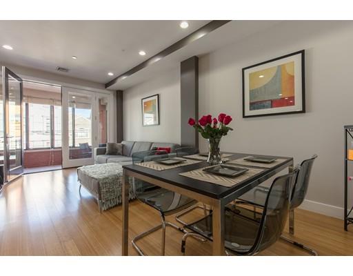152 Old Colony Ave #7
