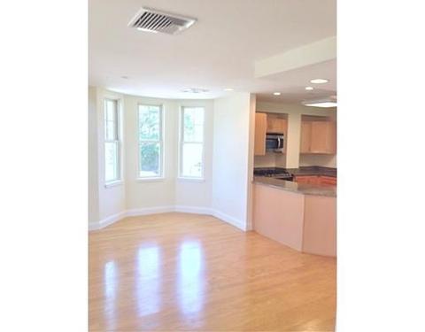 10 Dent St #1