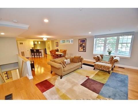 18 White St #2