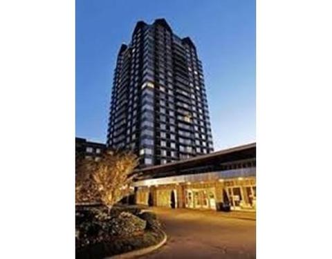 8 Whittier Pl #2E