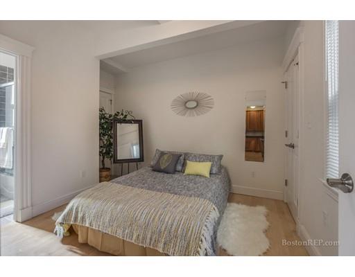 429 Bunker Hill St2 #2