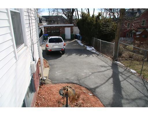 31 Golden Ave #2